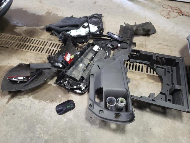 Photo 13 from auction – 2019 CHEVROLET EQUINOX LT with VIN 3GNAXUEVXKL372146