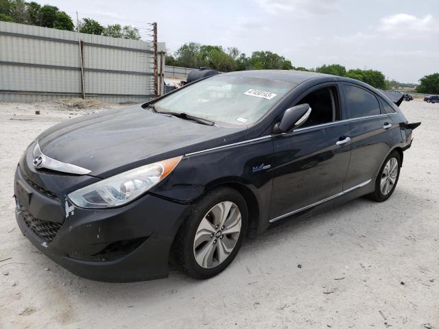 HYUNDAI SONATA HYB 2015 with VIN KMHEC4A49FA130833 - Photo from auction