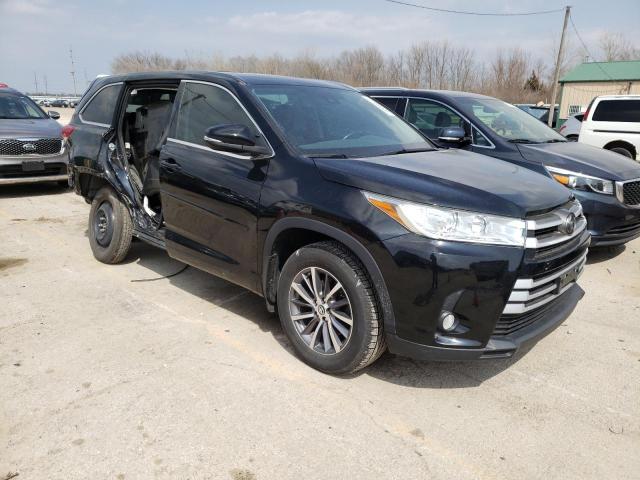 Photo 4 from auction – 2018 TOYOTA HIGHLANDER with VIN 5TDJZRFH2JS531436
