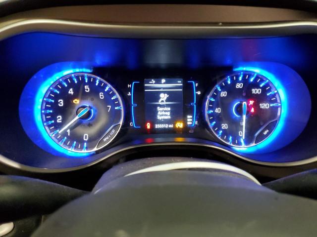 Photo 9 from auction – 2018 CHRYSLER PACIFICA T with VIN 2C4RC1FGXJR126043