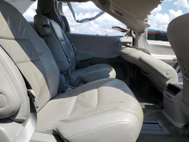 Photo 11 from auction – 2017 TOYOTA SIENNA XLE with VIN 5TDYZ3DC0HS887431
