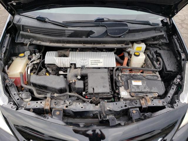 Photo 11 from auction – 2013 TOYOTA PRIUS V with VIN JTDZN3EU0D3233693