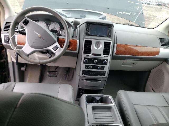 Photo 8 from auction – 2008 CHRYSLER TOWN & COU with VIN 2A8HR54P78R765908