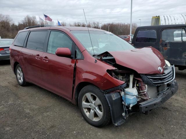 Photo 4 from auction – 2013 TOYOTA SIENNA LE with VIN 5TDKK3DCXDS324889