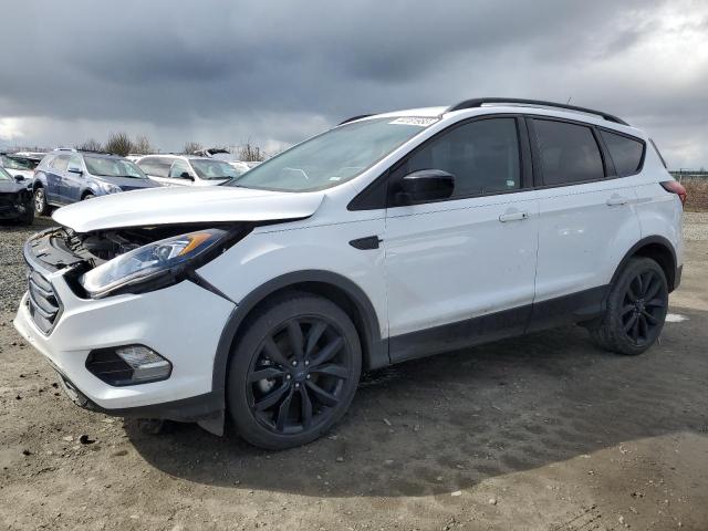FORD ESCAPE SE 2019 with VIN 1FMCU0GD4KUB30221 - Photo from auction
