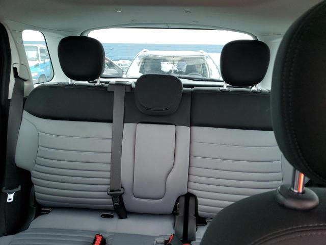 Photo 10 from auction – 2014 FIAT 500L EASY with VIN ZFBCFABH7EZ028209