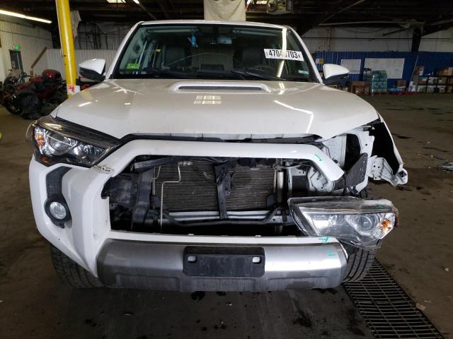 Photo 5 from auction – 2019 TOYOTA 4RUNNER SR with VIN JTEBU5JR2K5697065