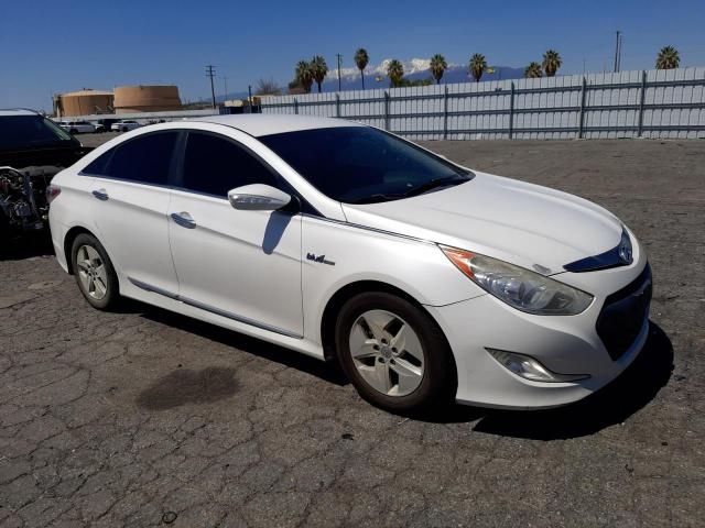 Photo 4 from auction – 2012 HYUNDAI SONATA HYB with VIN KMHEC4A4XCA038397