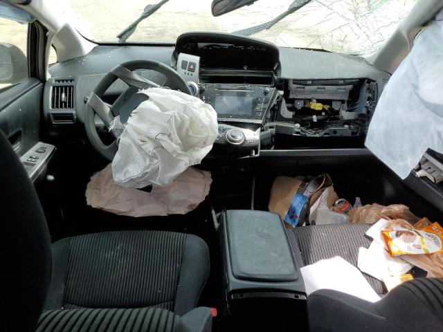 Photo 8 from auction – 2017 TOYOTA PRIUS V with VIN JTDZN3EU2HJ067632