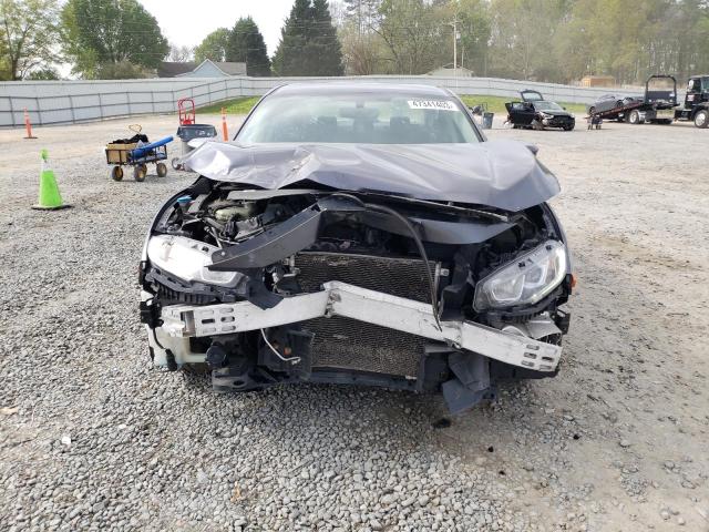 Photo 5 from auction – 2017 HONDA CIVIC LX with VIN 19XFC2F51HE044656