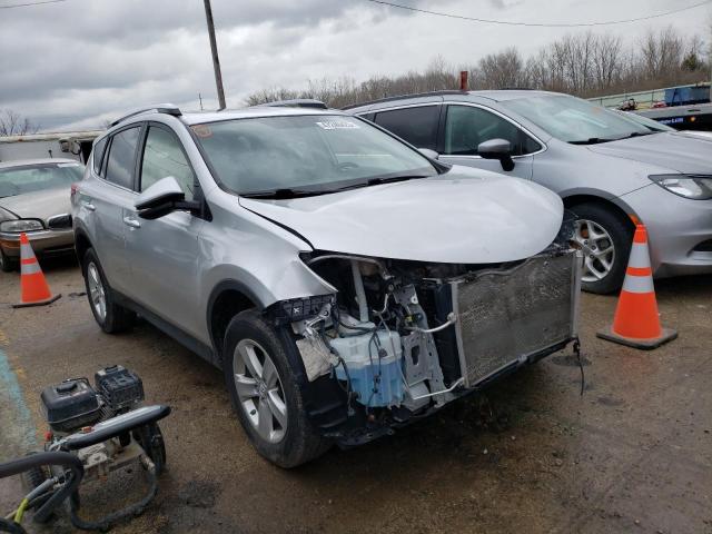 Photo 4 from auction – 2013 TOYOTA RAV4 XLE with VIN JTMRFREV9D5002000