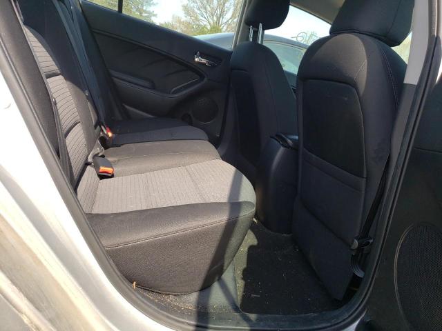 Photo 10 from auction – 2015 KIA FORTE LX with VIN KNAFX4A6XF5275397