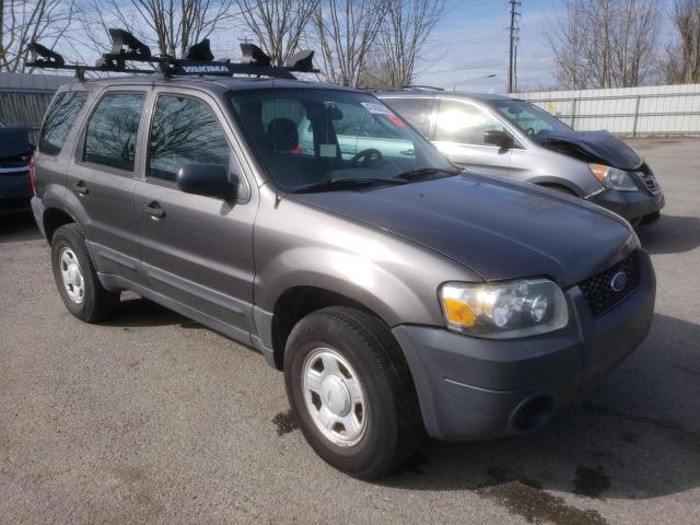 Photo 4 from auction – 2005 FORD ESCAPE XLS with VIN 1FMYU02ZX5KD74397