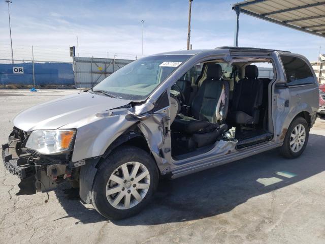 CHRYSLER TOWN & COU 2016 with VIN 2C4RC1BG5GR186990 - Photo from auction
