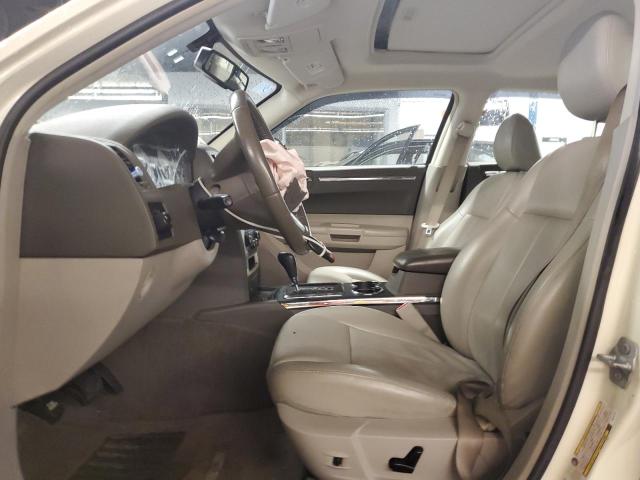 Photo 7 from auction – 2010 CHRYSLER 300 TOURIN with VIN 2C3CK5CV7AH144173
