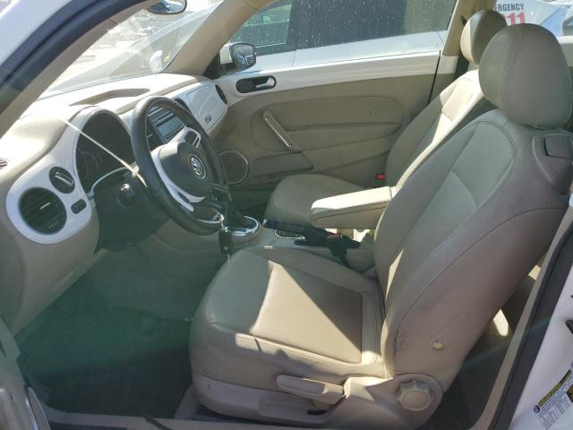 Photo 7 from auction – 2014 VOLKSWAGEN BEETLE with VIN 3VWJP7AT5EM628137
