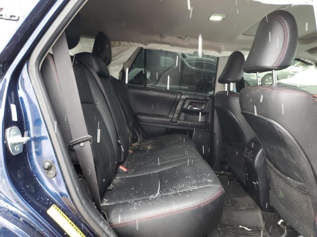 Photo 11 from auction – 2018 TOYOTA 4RUNNER SR with VIN JTEBU5JRXJ5552032