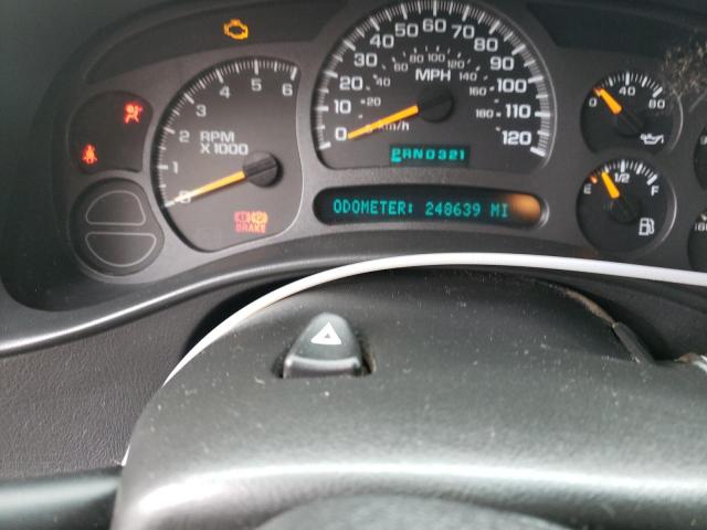Photo 9 from auction – 2003 CHEVROLET SILVERADO with VIN 2GCEK19V331302038