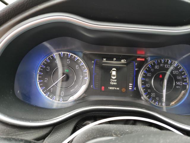 Photo 9 from auction – 2015 CHRYSLER 200 LIMITE with VIN 1C3CCCAB1FN605120
