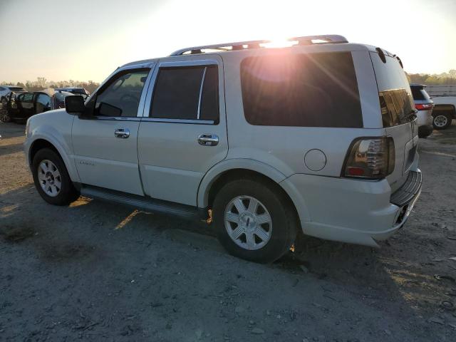 Photo 2 from auction – 2005 LINCOLN NAVIGATOR with VIN 5LMFU28505LJ06991