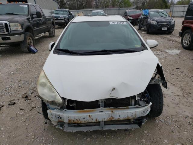 Photo 5 from auction – 2013 TOYOTA PRIUS C with VIN JTDKDTB35D1552681