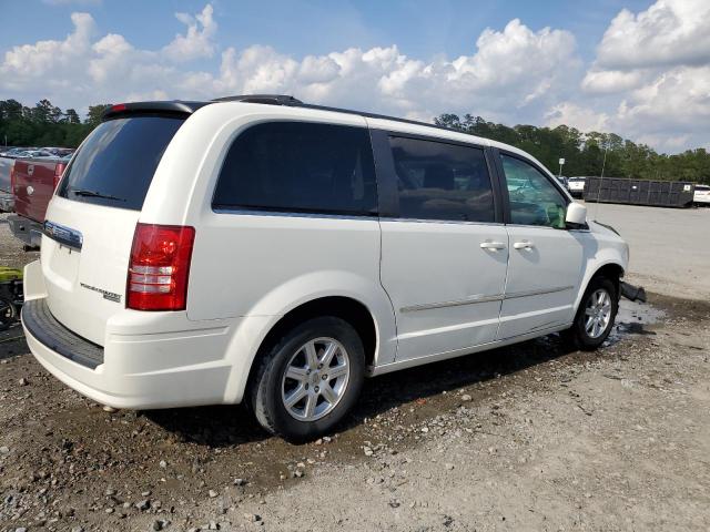 Photo 3 from auction – 2010 CHRYSLER TOWN & COU with VIN 2A4RR5D1XAR375988