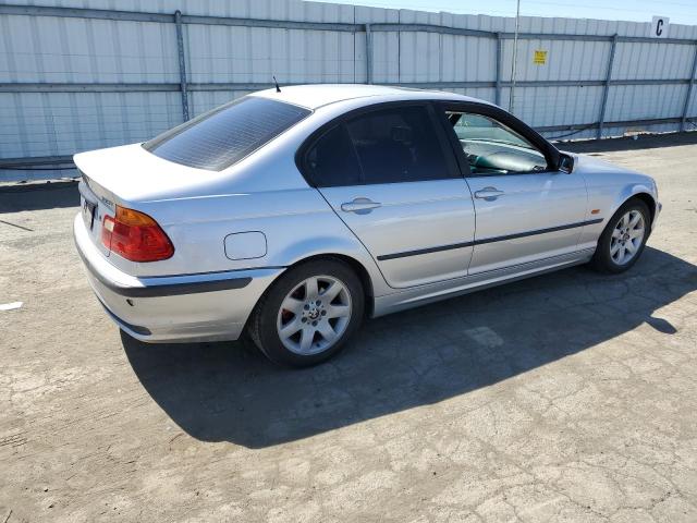 Photo 3 from auction – 1999 BMW 323 I AUTO with VIN WBAAM333XXFP60005