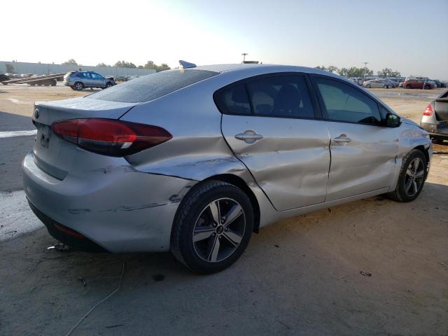 Photo 3 from auction – 2018 KIA FORTE LX with VIN 3KPFL4A70JE245166
