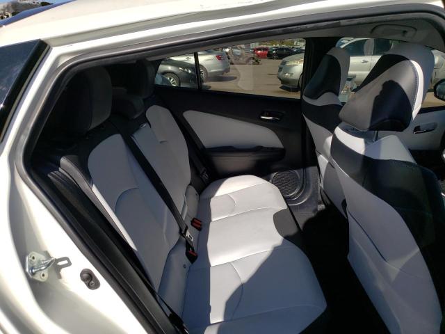 Photo 10 from auction – 2016 TOYOTA PRIUS with VIN JTDKARFU2G3008565