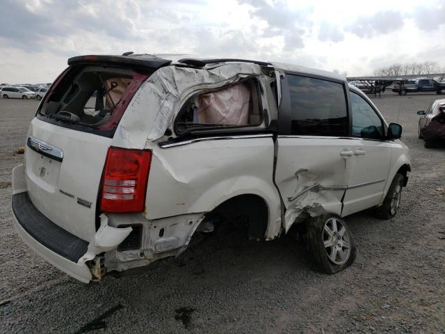Photo 3 from auction – 2010 CHRYSLER TOWN & COU with VIN 2A4RR5D1XAR373190