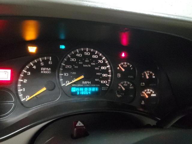 Photo 9 from auction – 2000 CHEVROLET SUBURBAN K with VIN 3GNFK16T9YG128019