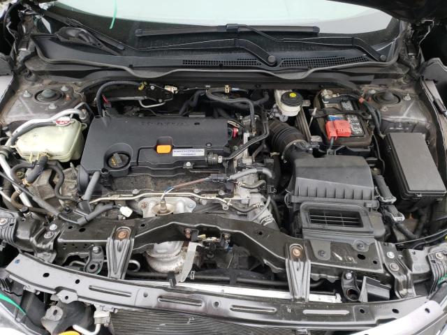 Foto 11 de la subasta – 2017 HONDA CIVIC EX con VIN 19XFC2F71HE219330