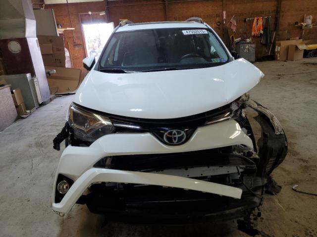 Photo 5 from auction – 2017 TOYOTA RAV4 XLE with VIN JTMRFREV3HJ115258