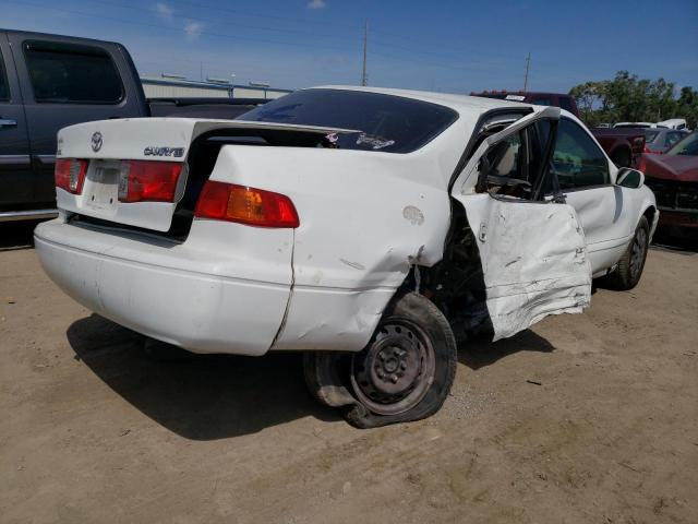 Photo 3 from auction – 2000 TOYOTA CAMRY CE with VIN 4T1BG22K3YU739331