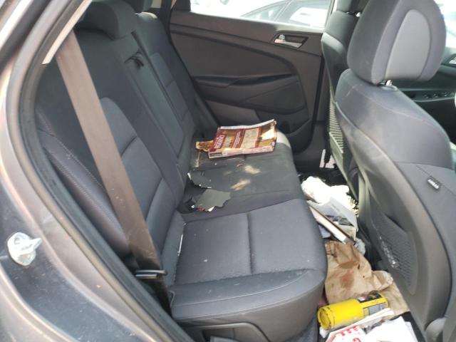 Photo 11 from auction – 2018 HYUNDAI TUCSON SEL with VIN KM8J33A47JU616640