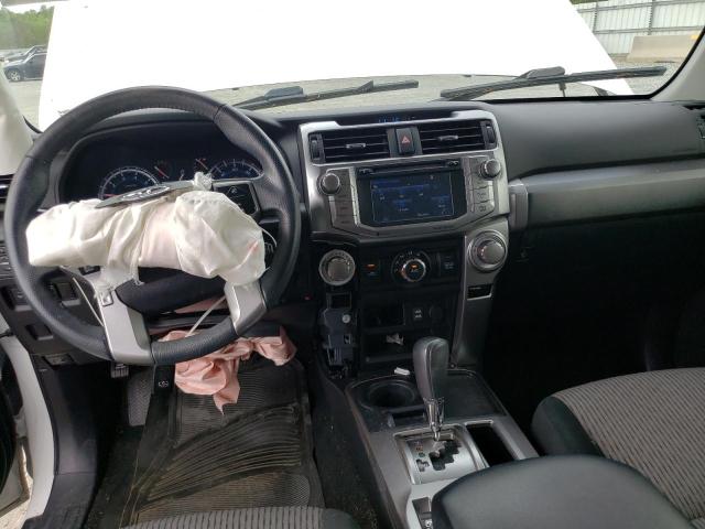 Photo 8 from auction – 2018 TOYOTA 4RUNNER SR with VIN JTEZU5JR3J5165594