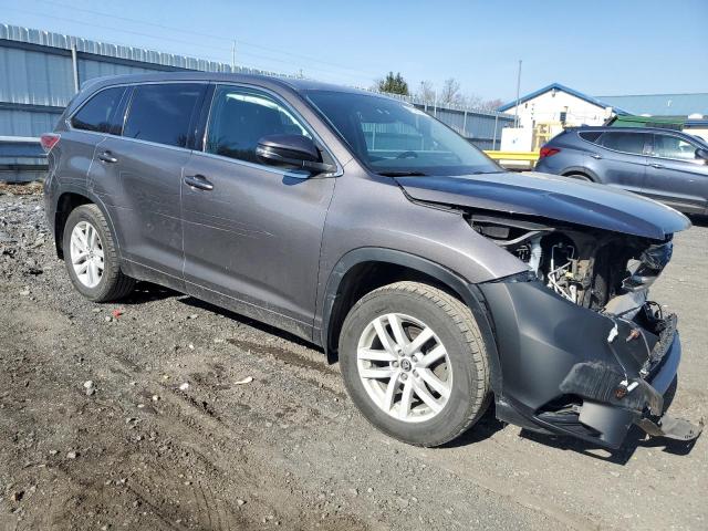 Photo 4 from auction – 2016 TOYOTA HIGHLANDER with VIN 5TDBKRFH5GS308972