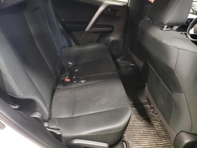 Photo 11 from auction – 2018 TOYOTA RAV4 LE with VIN 2T3ZFREV7JW476225