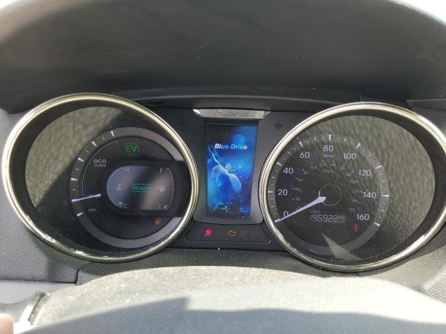 Photo 9 from auction – 2011 HYUNDAI SONATA HYB with VIN KMHEC4A41BA000779