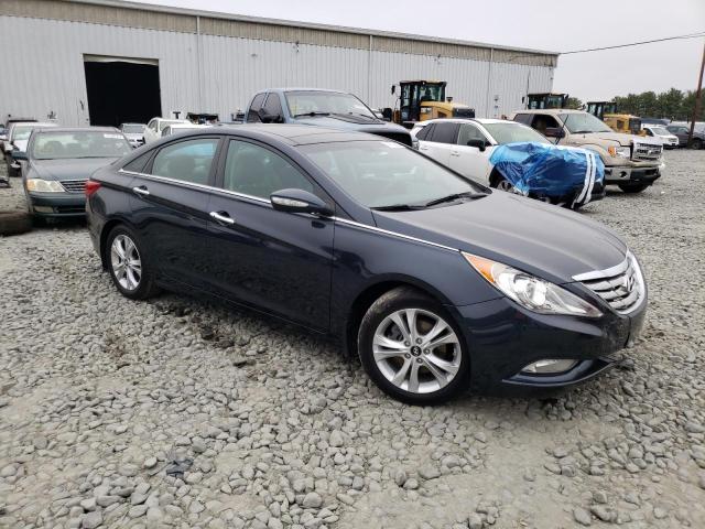 Photo 4 from auction – 2013 HYUNDAI SONATA SE with VIN 5NPEC4AC4DH572193