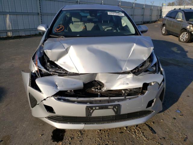 Photo 5 from auction – 2017 TOYOTA PRIUS with VIN JTDKBRFUXH3041988