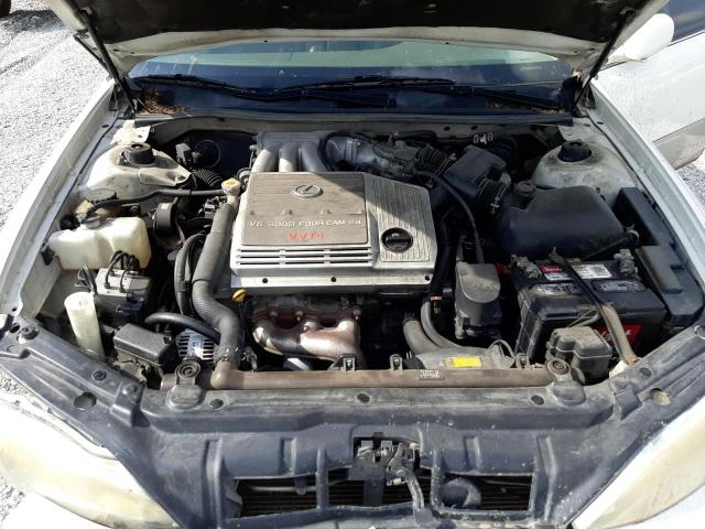 Photo 11 from auction – 2000 LEXUS ES 300 with VIN JT8BF28G4Y5102418