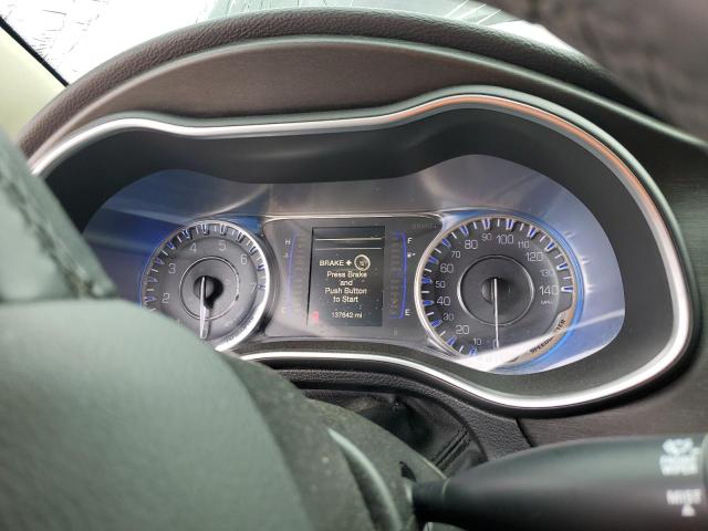 Photo 9 from auction – 2016 CHRYSLER 200 LIMITE with VIN 1C3CCCAB5GN131190