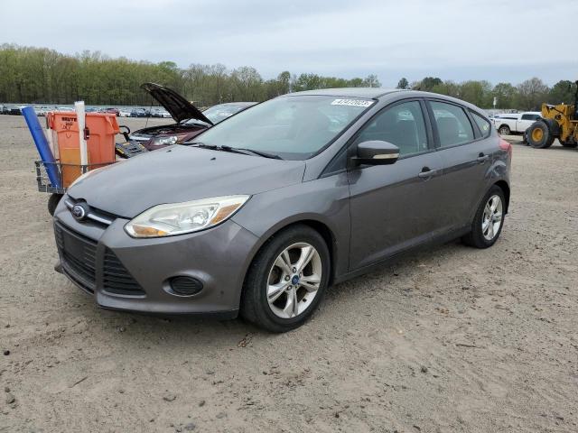 FORD FOCUS SE 2013 z numerem VIN 1FADP3K26DL269627 - Zdjęcie z aukcji