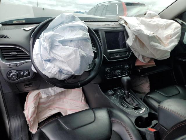 Photo 8 from auction – 2019 JEEP CHEROKEE T with VIN 1C4PJMBXXKD459142