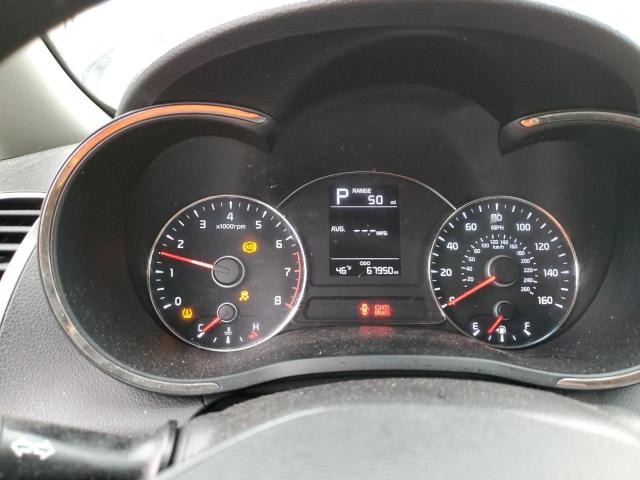Photo 9 from auction – 2017 KIA FORTE LX with VIN 3KPFK4A7XHE064881