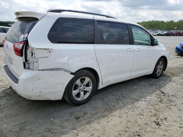 Photo 3 from auction – 2015 TOYOTA SIENNA LE with VIN 5TDKK3DCXFS594028