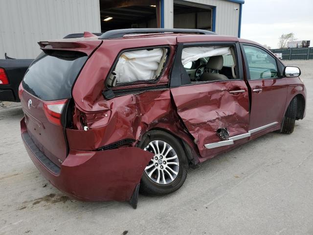 Photo 3 from auction – 2018 TOYOTA SIENNA XLE with VIN 5TDYZ3DC9JS950225
