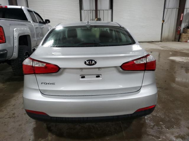 Photo 6 from auction – 2016 KIA FORTE LX with VIN KNAFK4A61G5576964