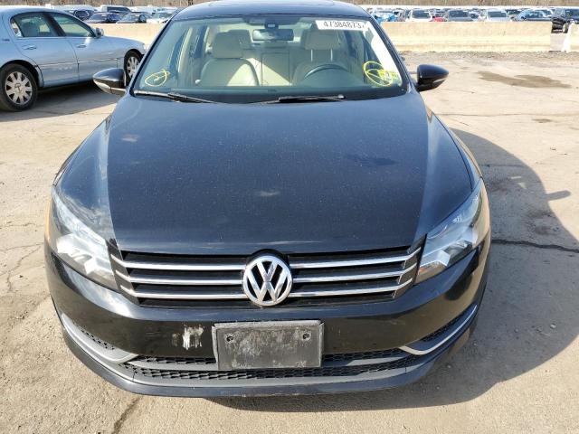 Photo 5 from auction – 2012 VOLKSWAGEN PASSAT SE with VIN 1VWBP7A33CC046377